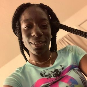 Meet your Posher, Tina